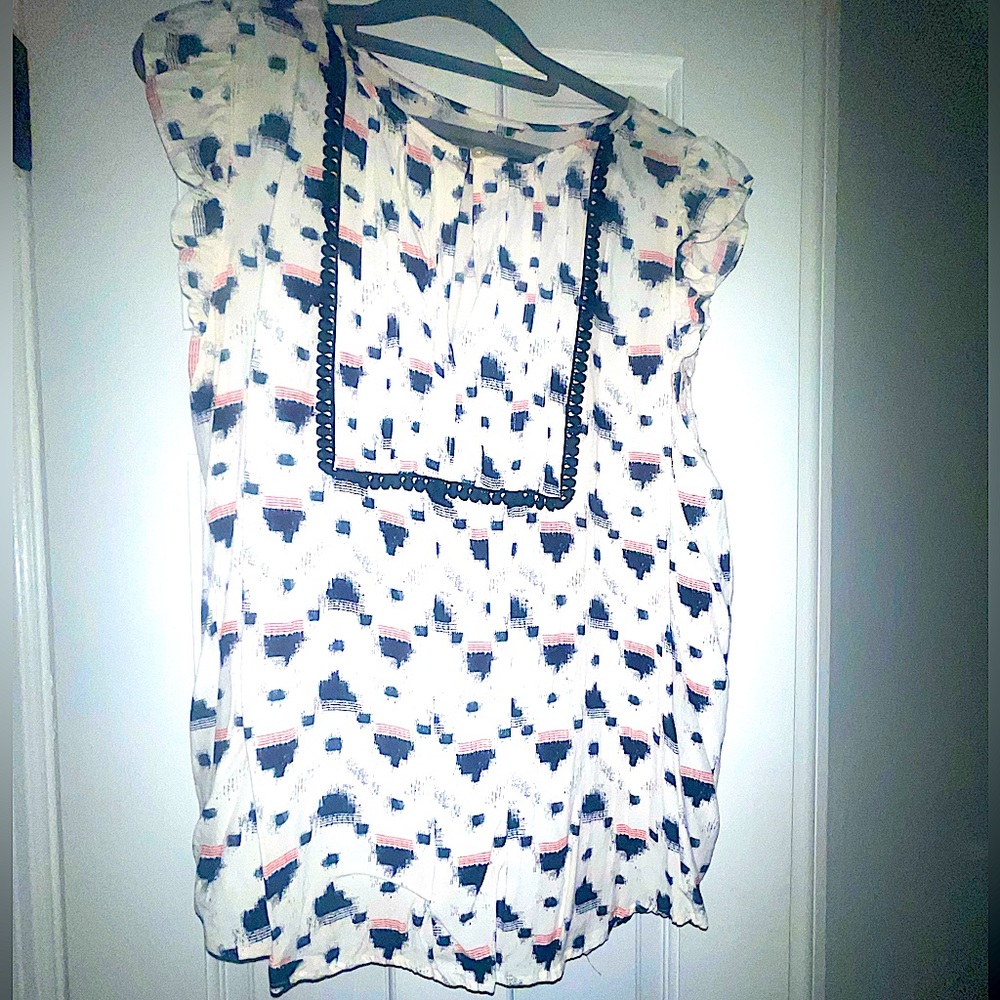 LOFT EUC sz XL Top, Cap Sleeve, Flutter Sleeve, Tank Top
